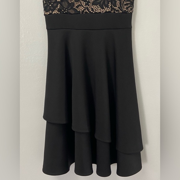 Eclipse Lace Bodice Dress - Picture 3 of 7